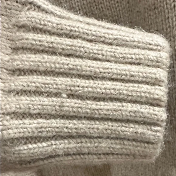 Beige Zip-Up Men's 100% Shetland Wool Sweater